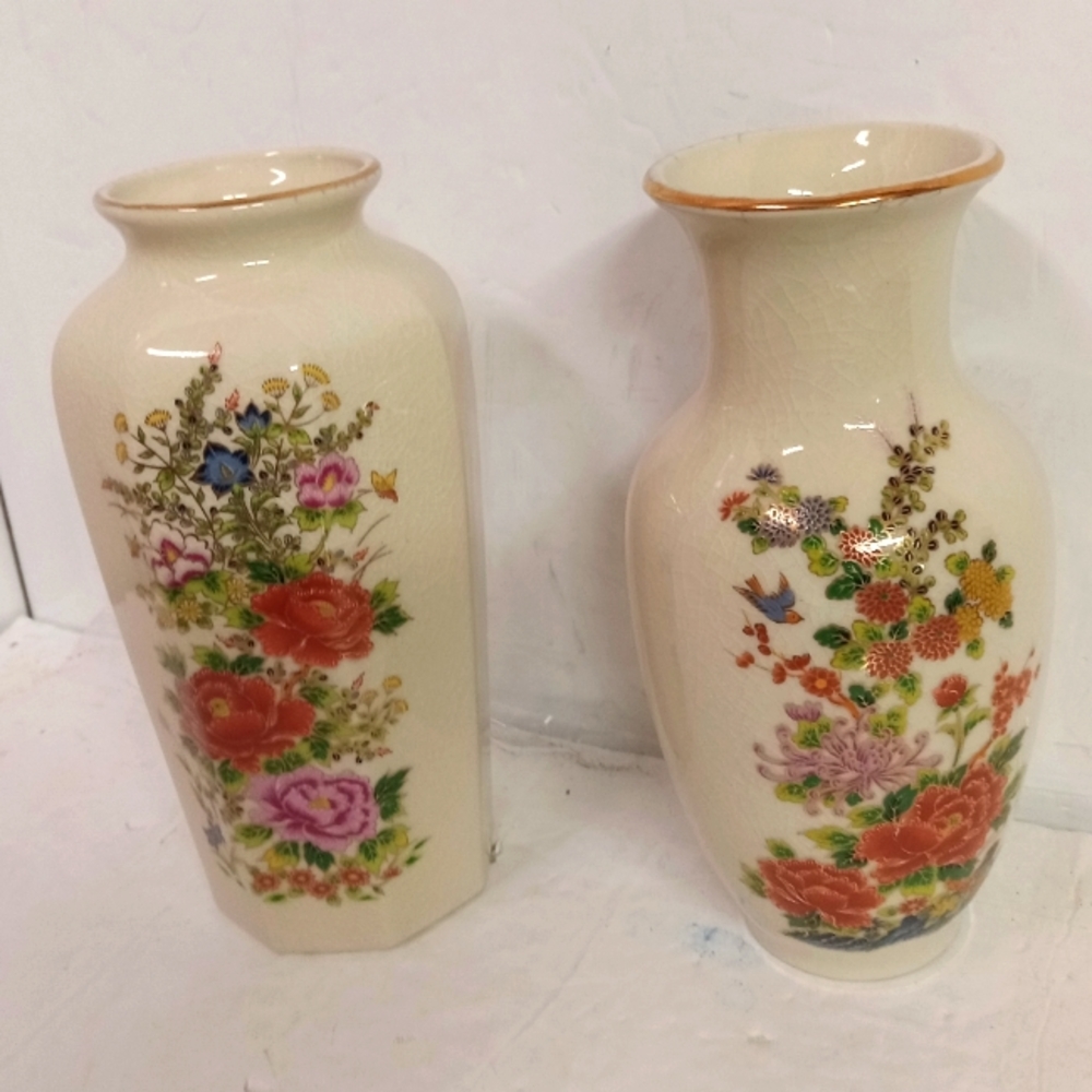 2 Japan Vases Decorative Floral Porcelain Round & Octagon 6"